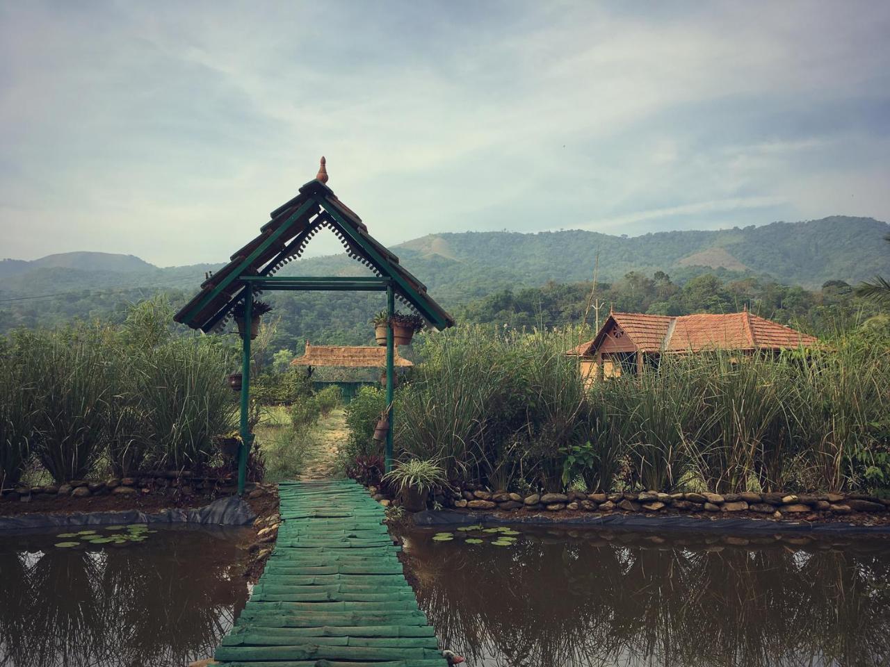 Koomankolly Resort Thirunelly Kültér fotó